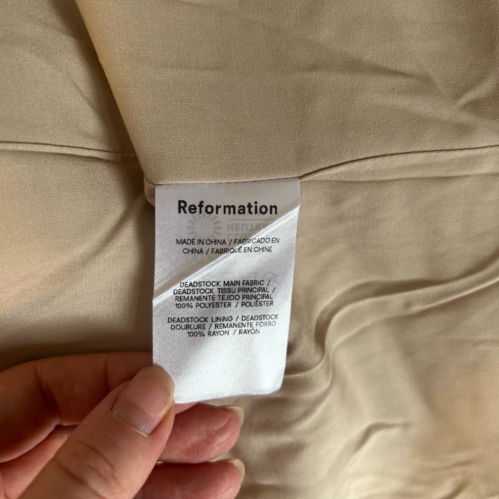 NWT Reformation Kayden Dress in Champagne - Picture 9 of 10